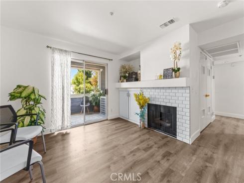 111 S. Lakeview Avenue G