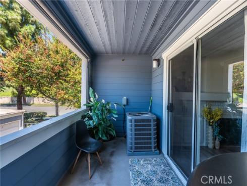 111 S Lakeview G Avenue, Placentia, CA