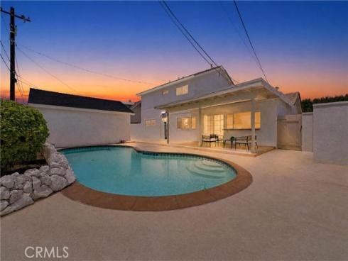944 East Bastanchury Road , Placentia, CA