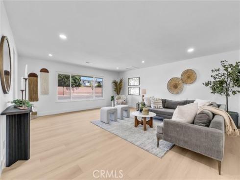 944 East Bastanchury Road , Placentia, CA