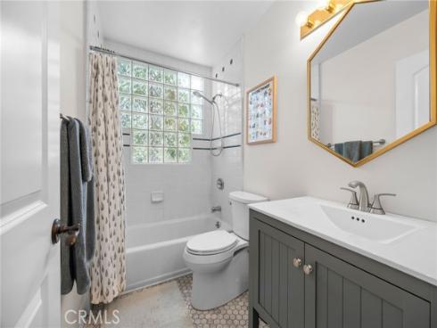 1136 Nottingham Way, Placentia, CA