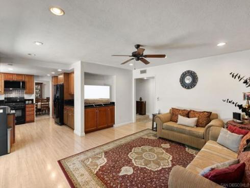200 San Miguel Circle , Placentia, CA