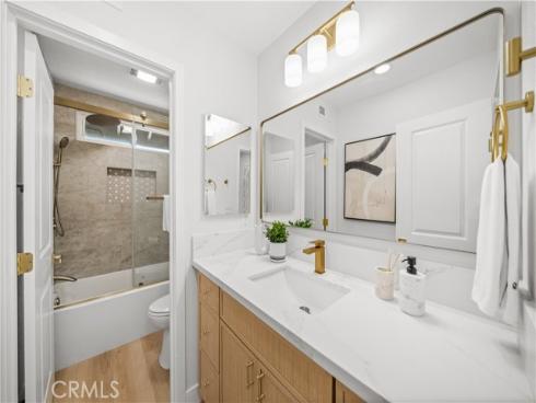 101 W Madison Avenue, Placentia, CA