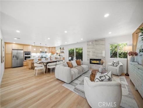 101 W Madison Avenue, Placentia, CA