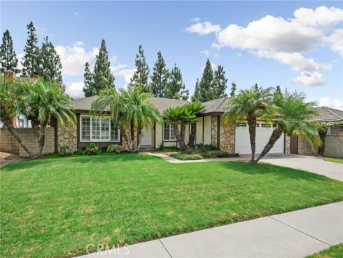 302 Sarah Avenue, Placentia, CA