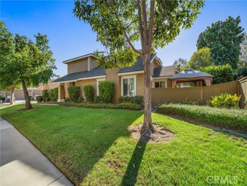 225  Allegheny   Circle, Placentia, CA