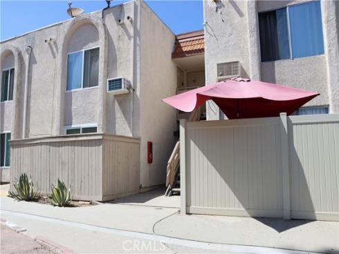 212 S Kraemer 2115 Boulevard, Placentia, CA