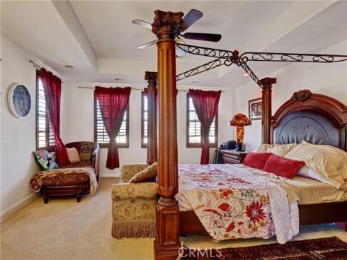 207 Gilbert Way, Placentia, CA