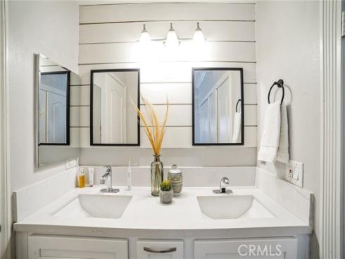 232 Montana Del Lago Drive, Rancho Santa Margarita, CA