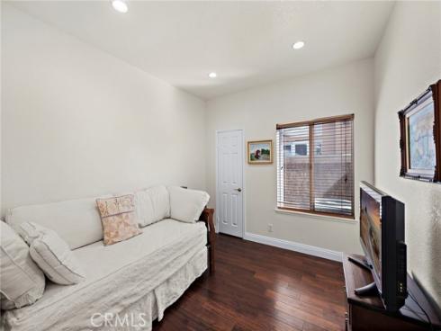 21485 Silvertree Lane, Rancho Santa Margarita, CA