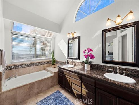 21485 Silvertree Lane, Rancho Santa Margarita, CA