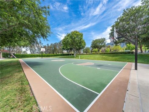 21485 Silvertree Lane, Rancho Santa Margarita, CA