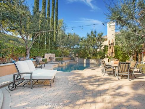 25 Sycamore Canyon Drive, Rancho Santa Margarita, CA