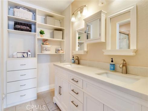 25 Milkwood 103 , Rancho Santa Margarita, CA