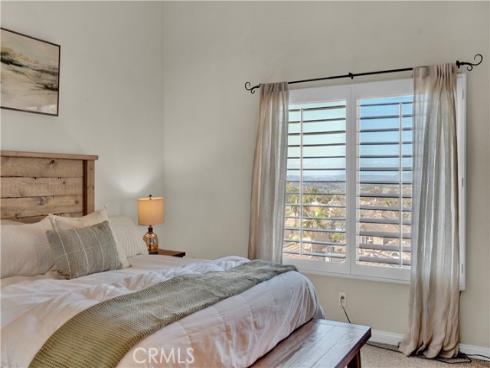 11 Spring View Way , Rancho Santa Margarita, CA