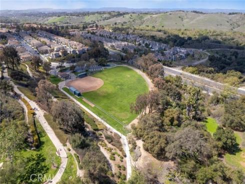 11 Spring View Way , Rancho Santa Margarita, CA