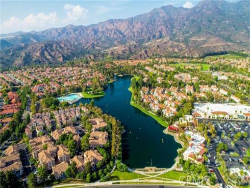 3 Calle Rienda , Rancho Santa Margarita, CA