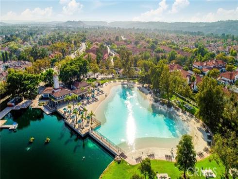 3 Calle Rienda , Rancho Santa Margarita, CA