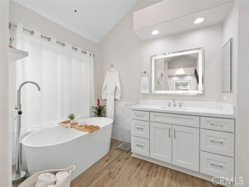 12 Dover , Rancho Santa Margarita, CA