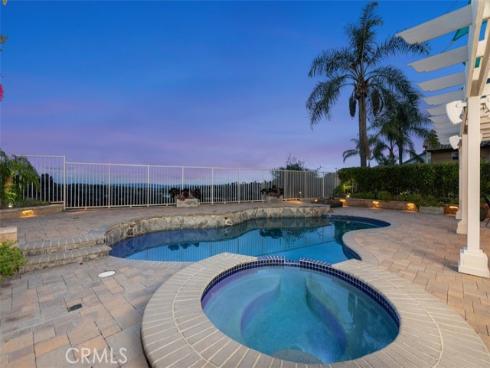 21495 Silvertree Lane, Rancho Santa Margarita, CA