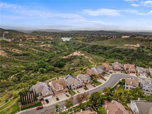 21495 Silvertree Lane, Rancho Santa Margarita, CA