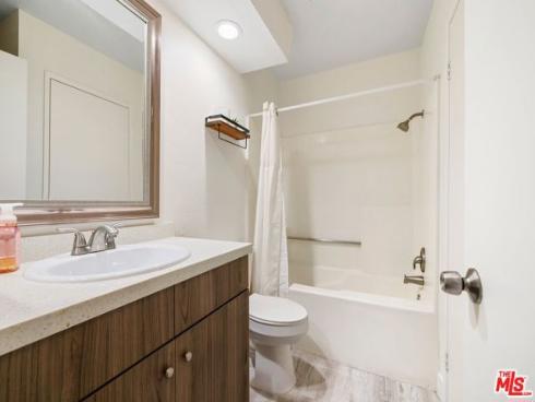 5 Via Confianza , Rancho Santa Margarita, CA