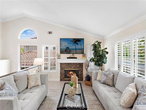 30 Calle Estero , Rancho Santa Margarita, CA