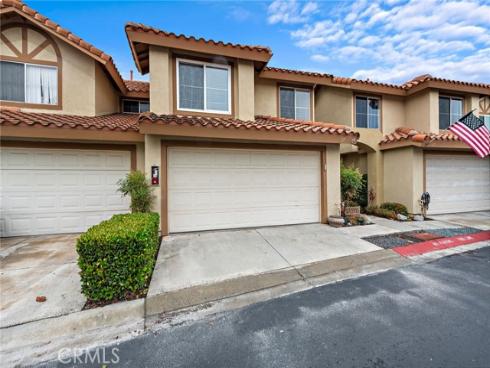 17 Vista Sierra 16 , Rancho Santa Margarita, CA