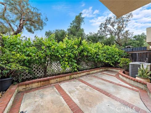 17 Vista Sierra 16 , Rancho Santa Margarita, CA