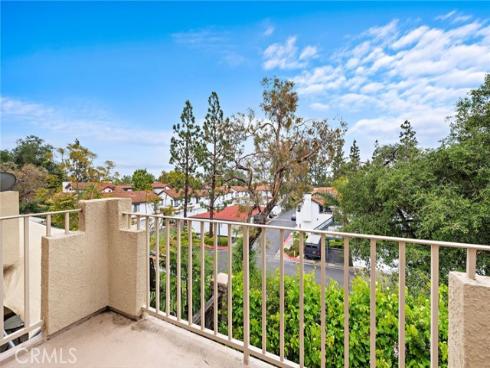 17 Vista Sierra 16 , Rancho Santa Margarita, CA