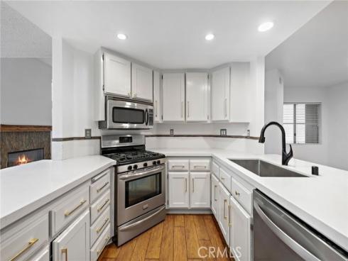 17 Vista Sierra 16 , Rancho Santa Margarita, CA