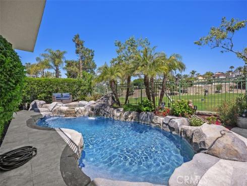 16 Golf Ridge Drive, Rancho Santa Margarita, CA