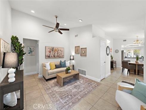 20 Desert Thorn , Rancho Santa Margarita, CA