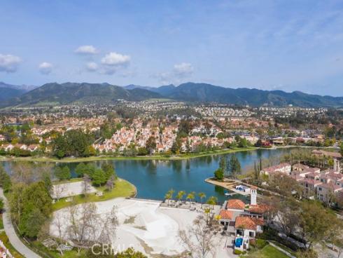 20 Desert Thorn , Rancho Santa Margarita, CA