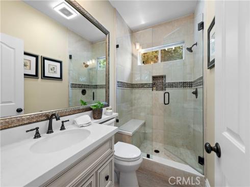 29 Ledgewood Drive, Rancho Santa Margarita, CA