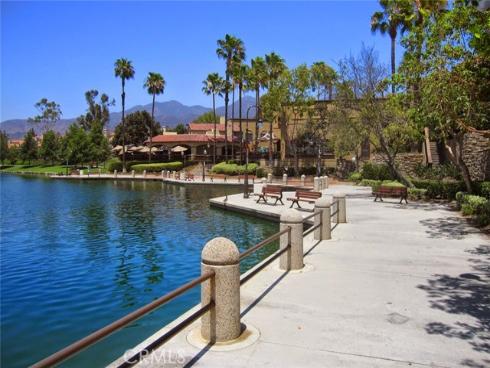 130 Bloomfield Lane, Rancho Santa Margarita, CA