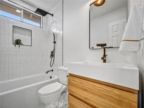 27 Via Floria , Rancho Santa Margarita, CA