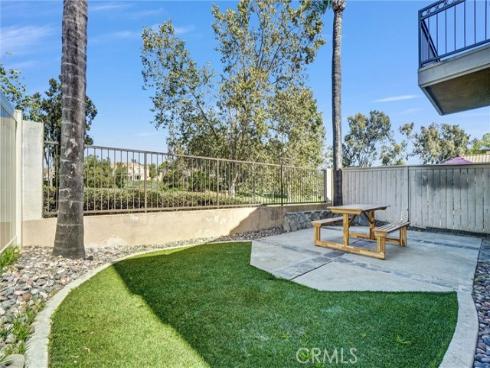 27 Via Floria , Rancho Santa Margarita, CA