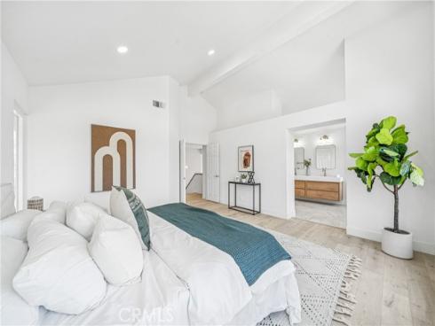 23 Santa Isabel , Rancho Santa Margarita, CA