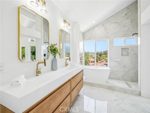 23 Santa Isabel , Rancho Santa Margarita, CA