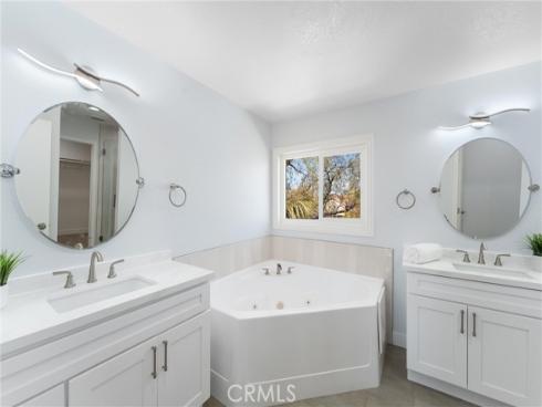 7 Monticello Lane, Rancho Santa Margarita, CA