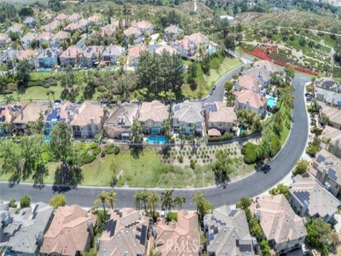 12 Thorn Oak , Rancho Santa Margarita, CA