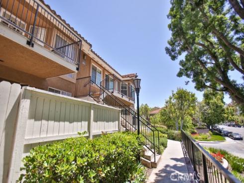 45 Via Hermosa , Rancho Santa Margarita, CA