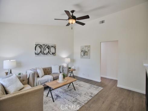 45 Via Hermosa , Rancho Santa Margarita, CA