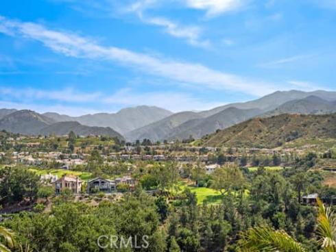 18  Beaconsfield  , Rancho Santa Margarita, CA