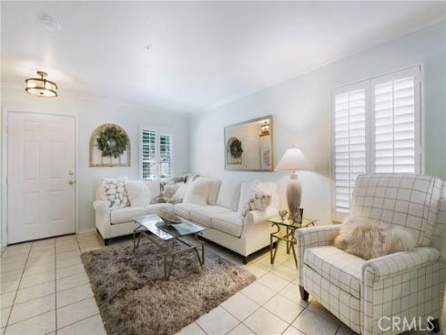 1 Galisteo Drive , Rancho Santa Margarita, CA