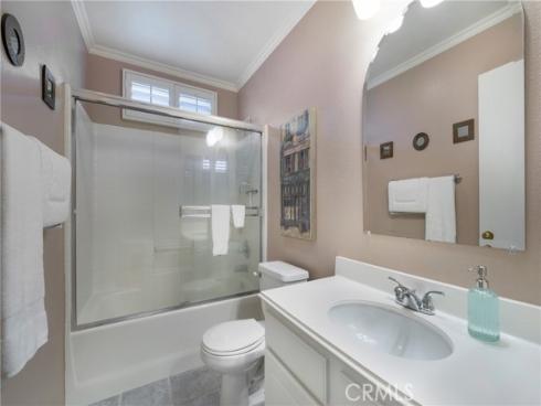 1 Galisteo Drive , Rancho Santa Margarita, CA