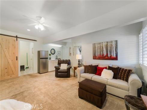 1 Galisteo Drive , Rancho Santa Margarita, CA