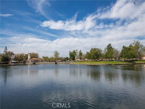 1 Galisteo Drive , Rancho Santa Margarita, CA