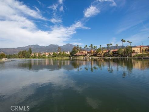 1 Galisteo Drive , Rancho Santa Margarita, CA